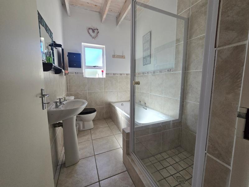 2 Bedroom Property for Sale in Golden Mile Western Cape